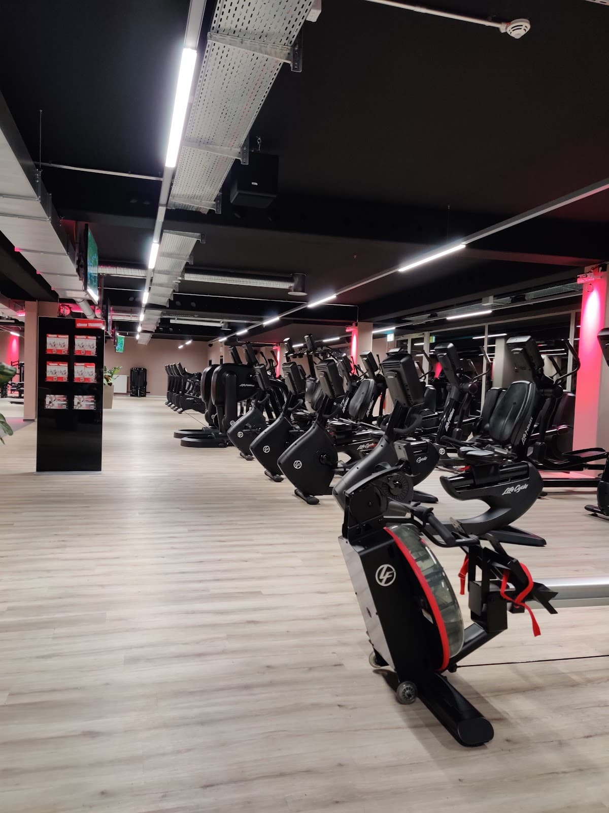 clever fit München-Berg-Am-Laim - Bild 2