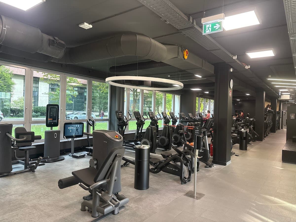 Fitness First Düsseldorf-Düsseltal - Bild 2