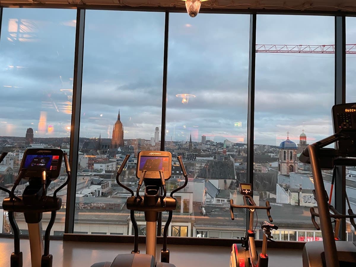 Fitness First Frankfurt-Myzeil - Bild 4