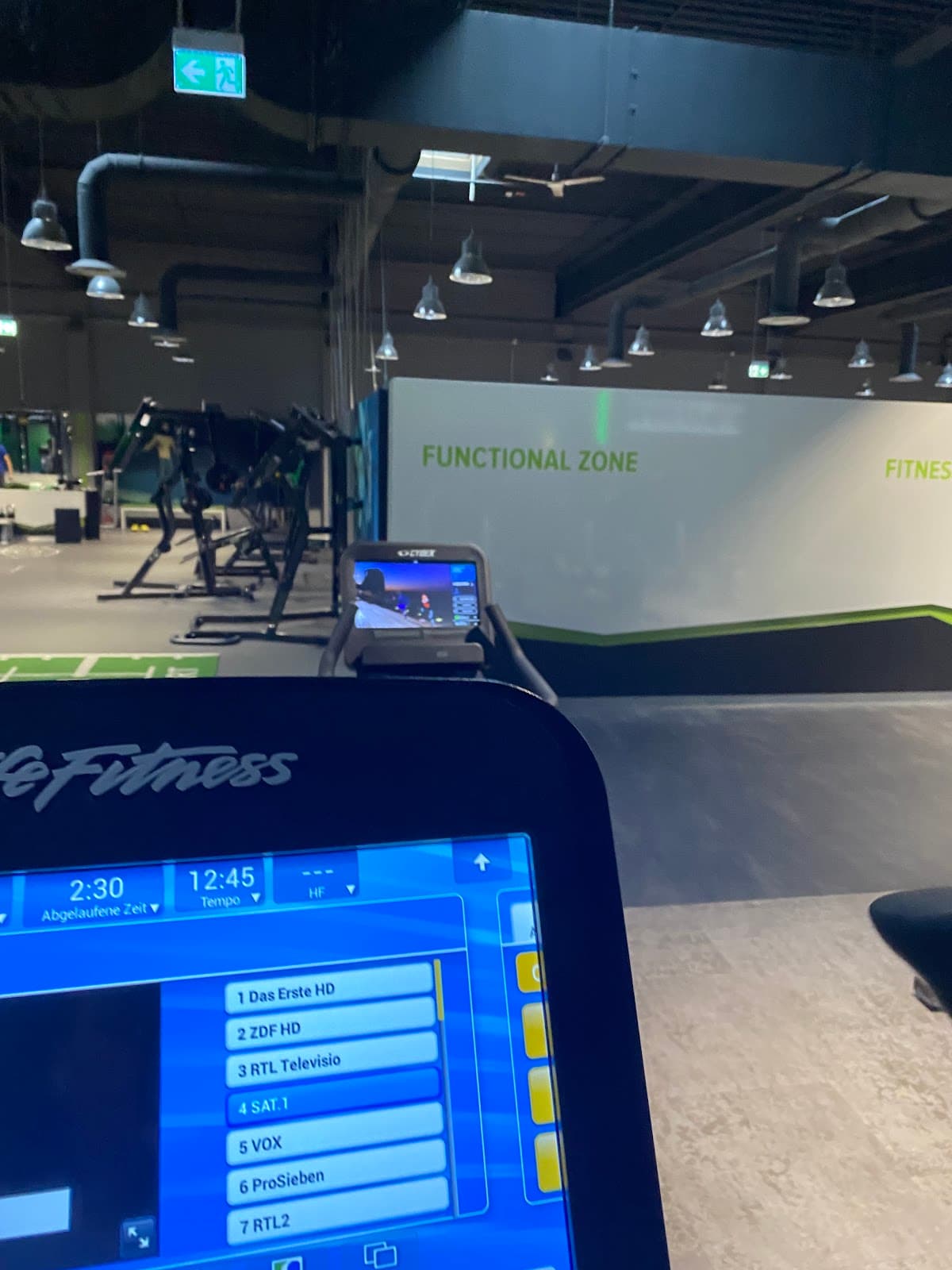 Fitness First Frankfurt-Preungesheim - Bild 5