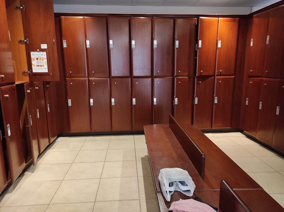 Fitness First Ladies-Club-Berlin-Friedrichshain - Bild 4