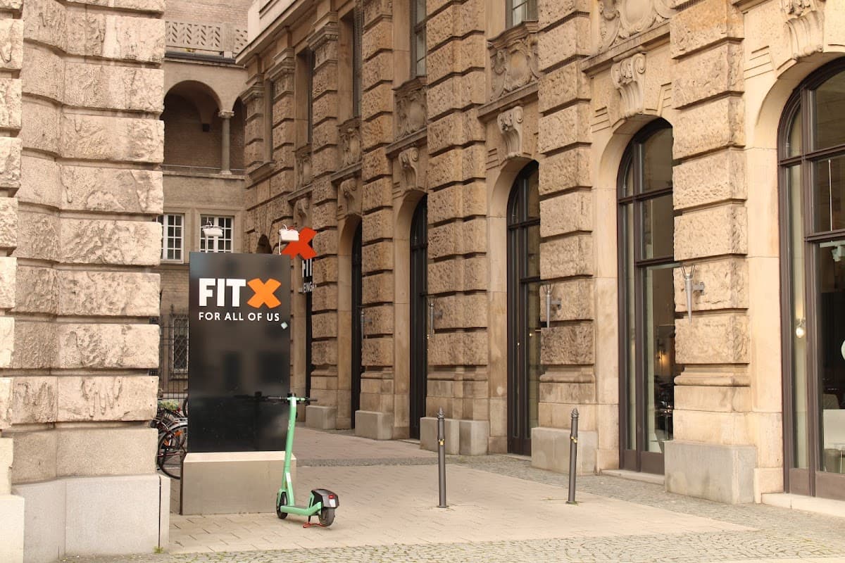 FitX München-Lenbachplatz - Bild 2