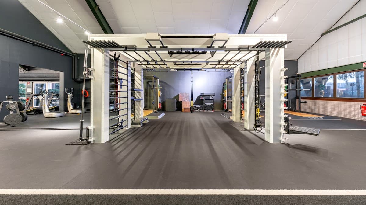 Holmes-Place-Fitness-Am-Seestern - Bild 3