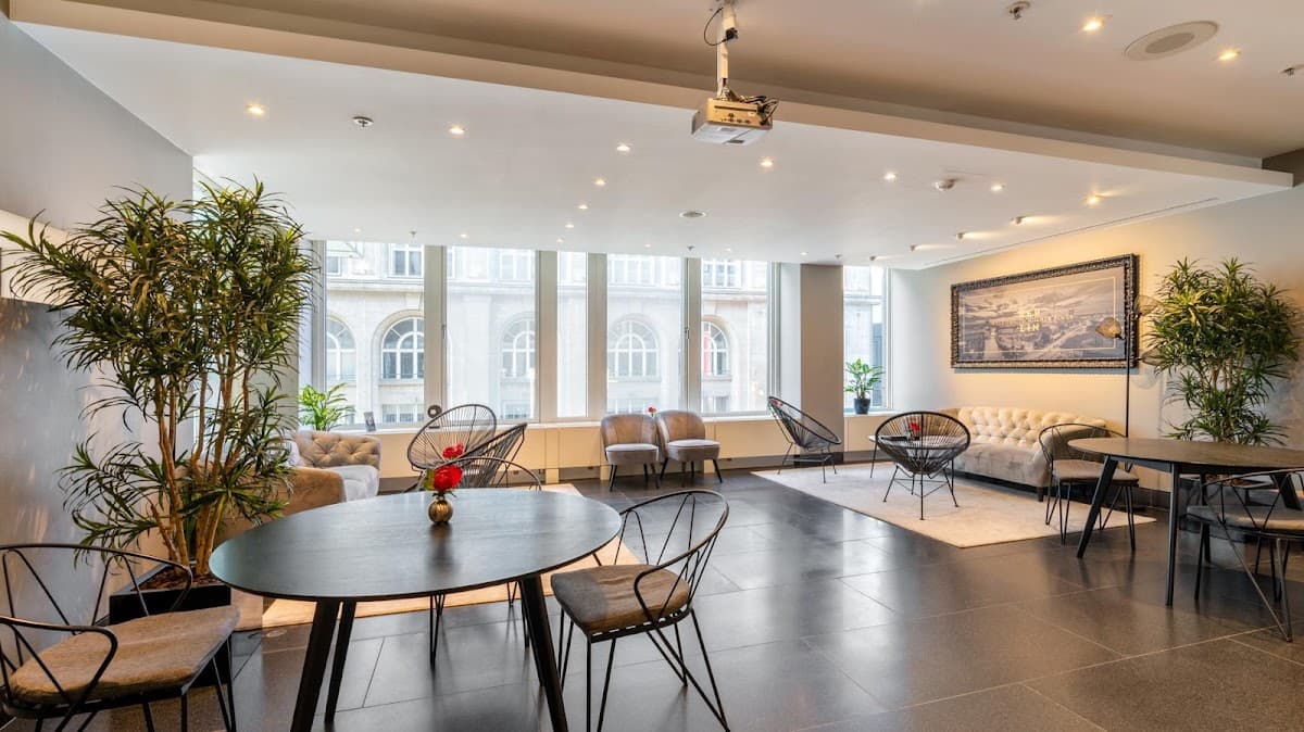 Holmes-Place-Fitness-Gendarmenmarkt - Bild 5