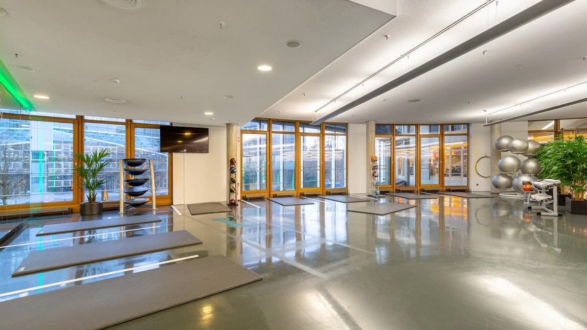 Holmes-Place-Fitness-Provinzialplatz - Bild 4