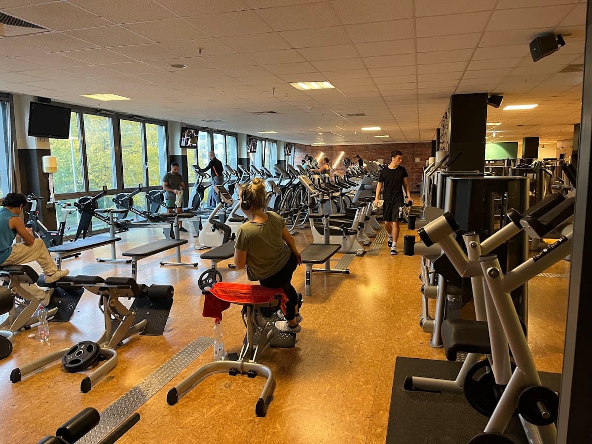 McFIT Fitnessstudio-Berlin-Hohenschönhausen