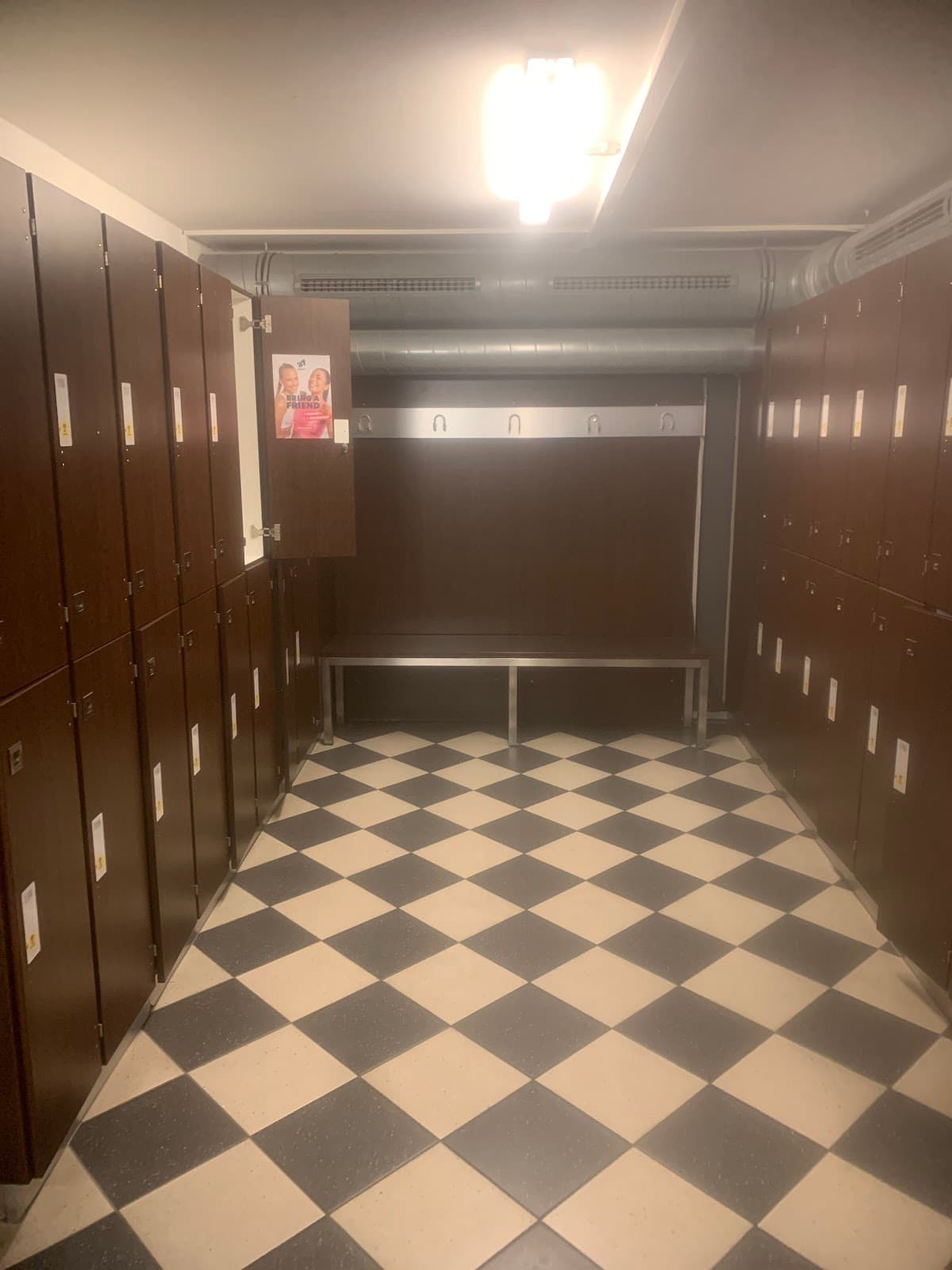 McFIT Fitnessstudio-Düsseldorf-Lierenfeld - Bild 3