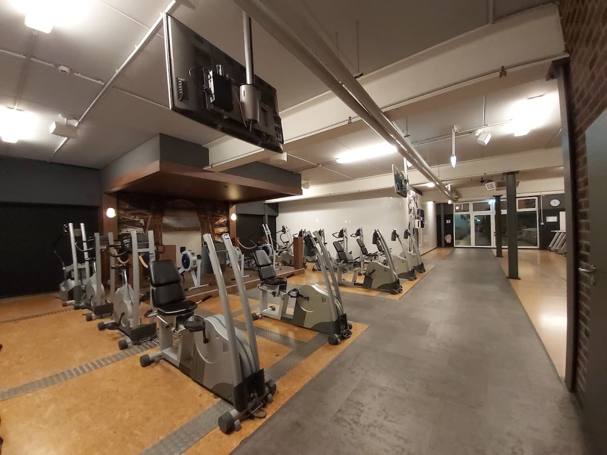 McFIT Fitnessstudio-Duisburg-Wanheimerort - Bild 2