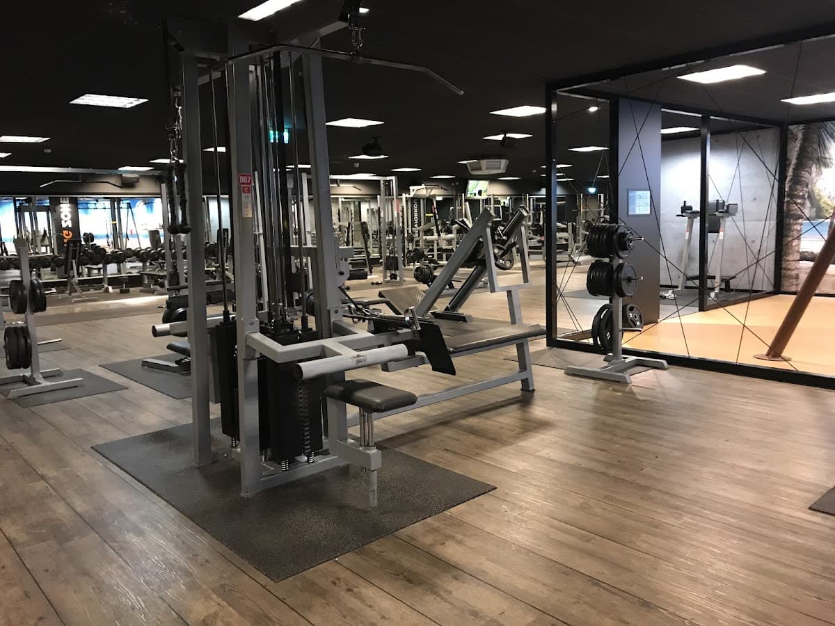 McFIT Fitnessstudio-Duisburg-Wanheimerort - Bild 3