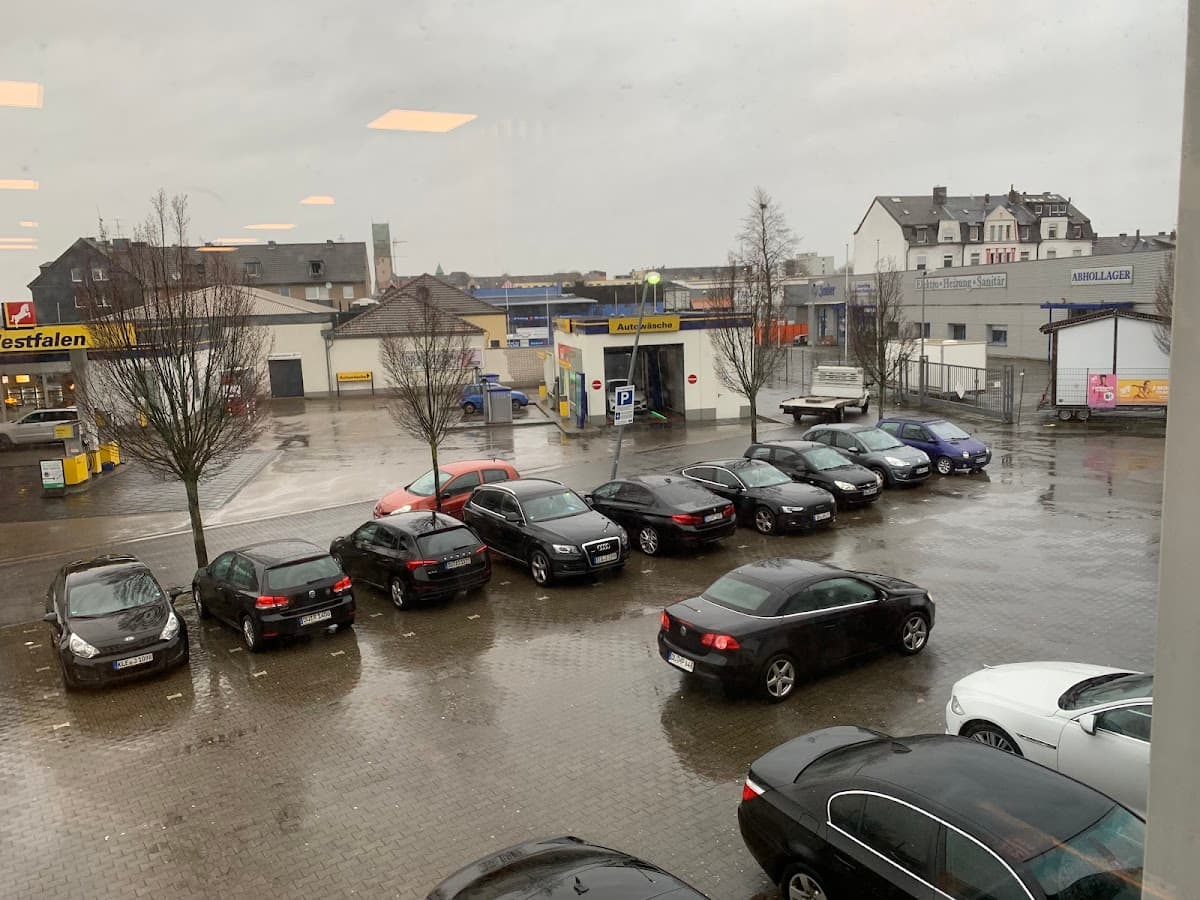 McFIT Fitnessstudio-Duisburg-Wanheimerort - Bild 4