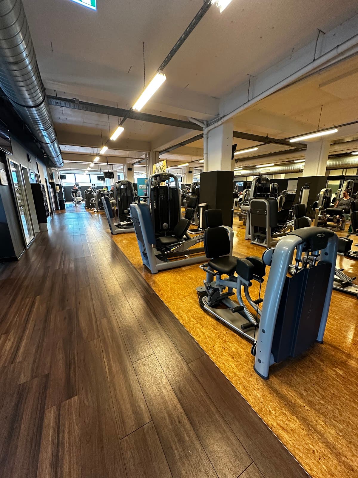 McFIT Fitnessstudio-Essen-Bergerhausen