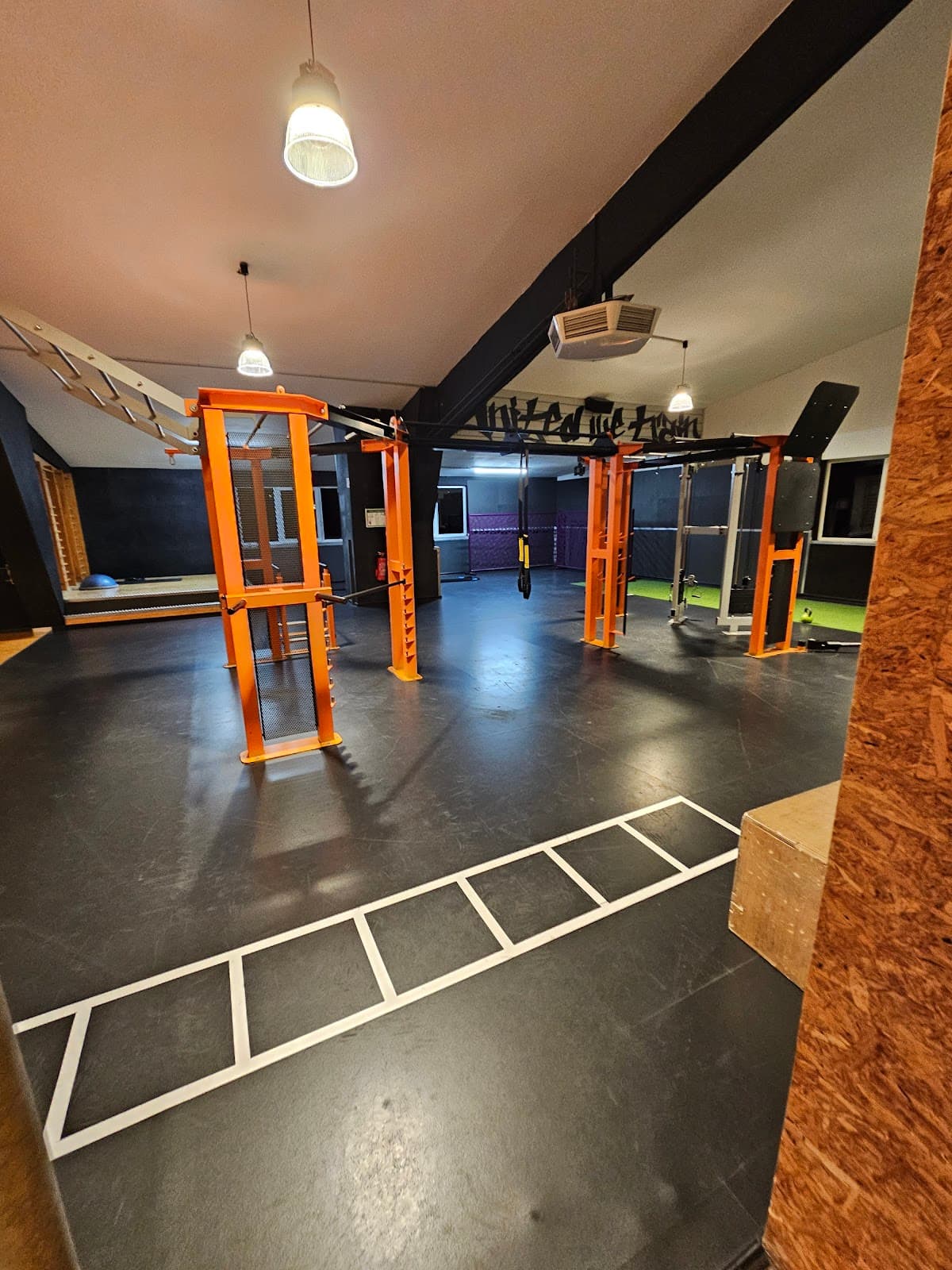 McFIT Fitnessstudio-Essen-Nordviertel - Bild 3