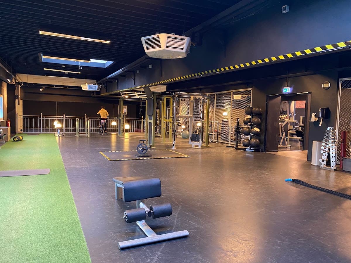 McFIT Fitnessstudio-Frankfurt-Griesheim - Bild 4