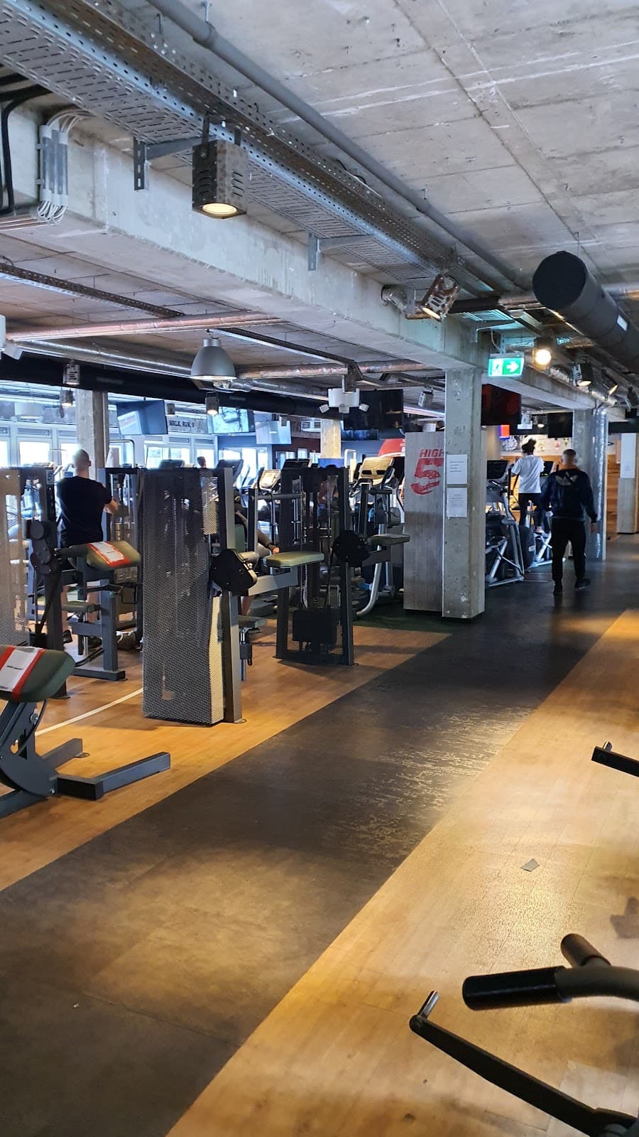McFIT Fitnessstudio-Hamburg-Hohenfelde - Bild 5