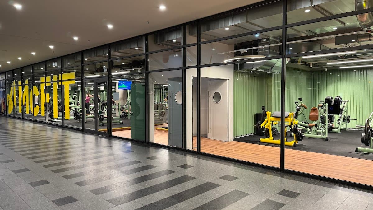 McFIT Fitnessstudio-Hamburg-Othmarschen - Bild 2