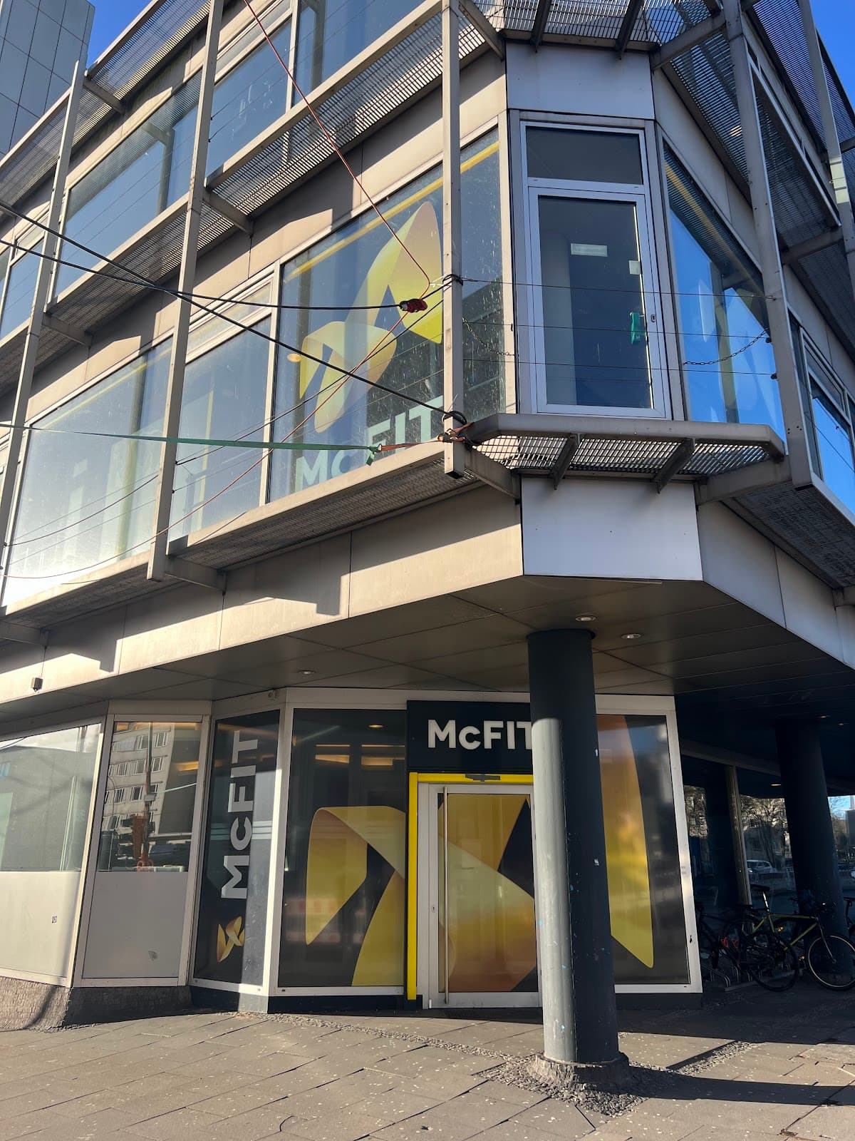 McFIT Fitnessstudio-Hamburg-St-Georg - Bild 5