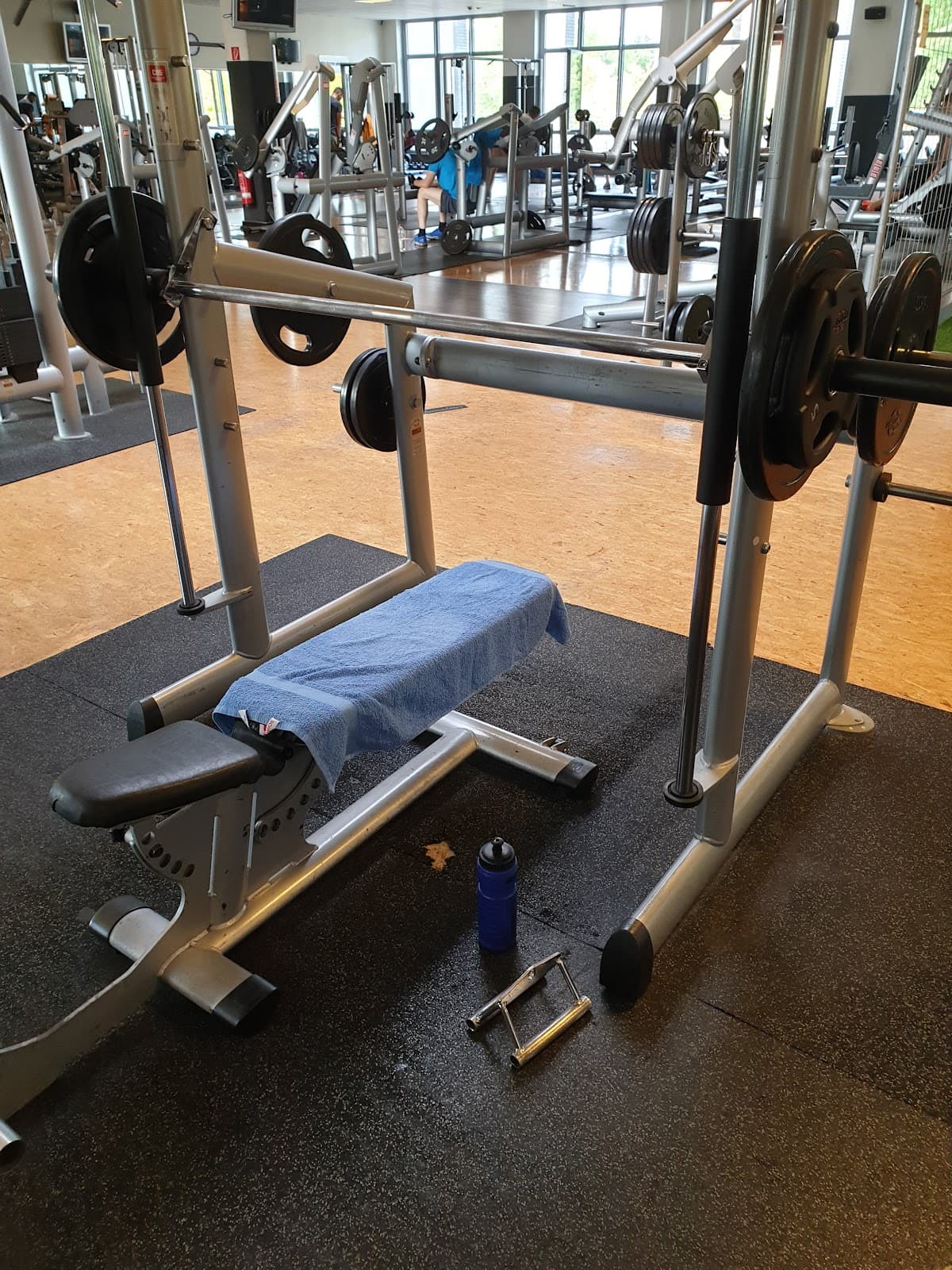 McFIT Fitnessstudio-Hannover-Vahrenheide - Bild 2