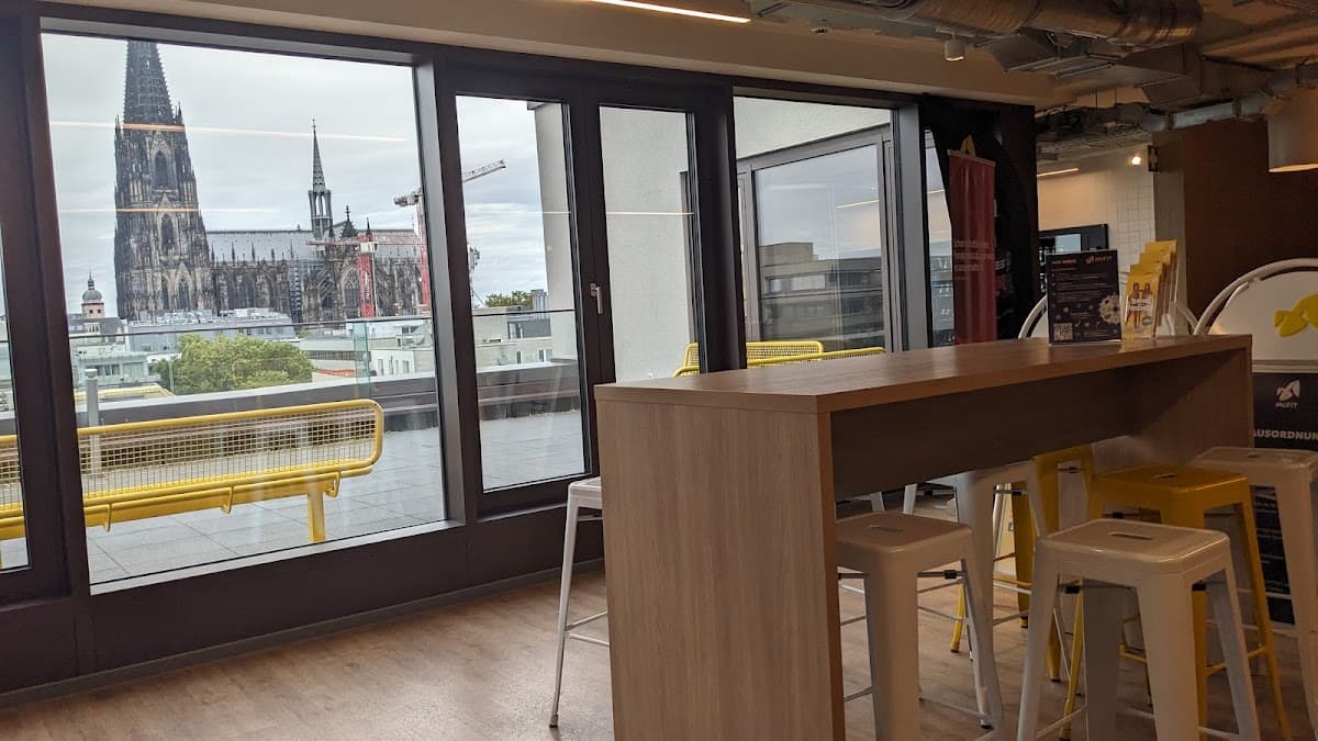 McFIT Fitnessstudio-Köln-Altstadt - Bild 4