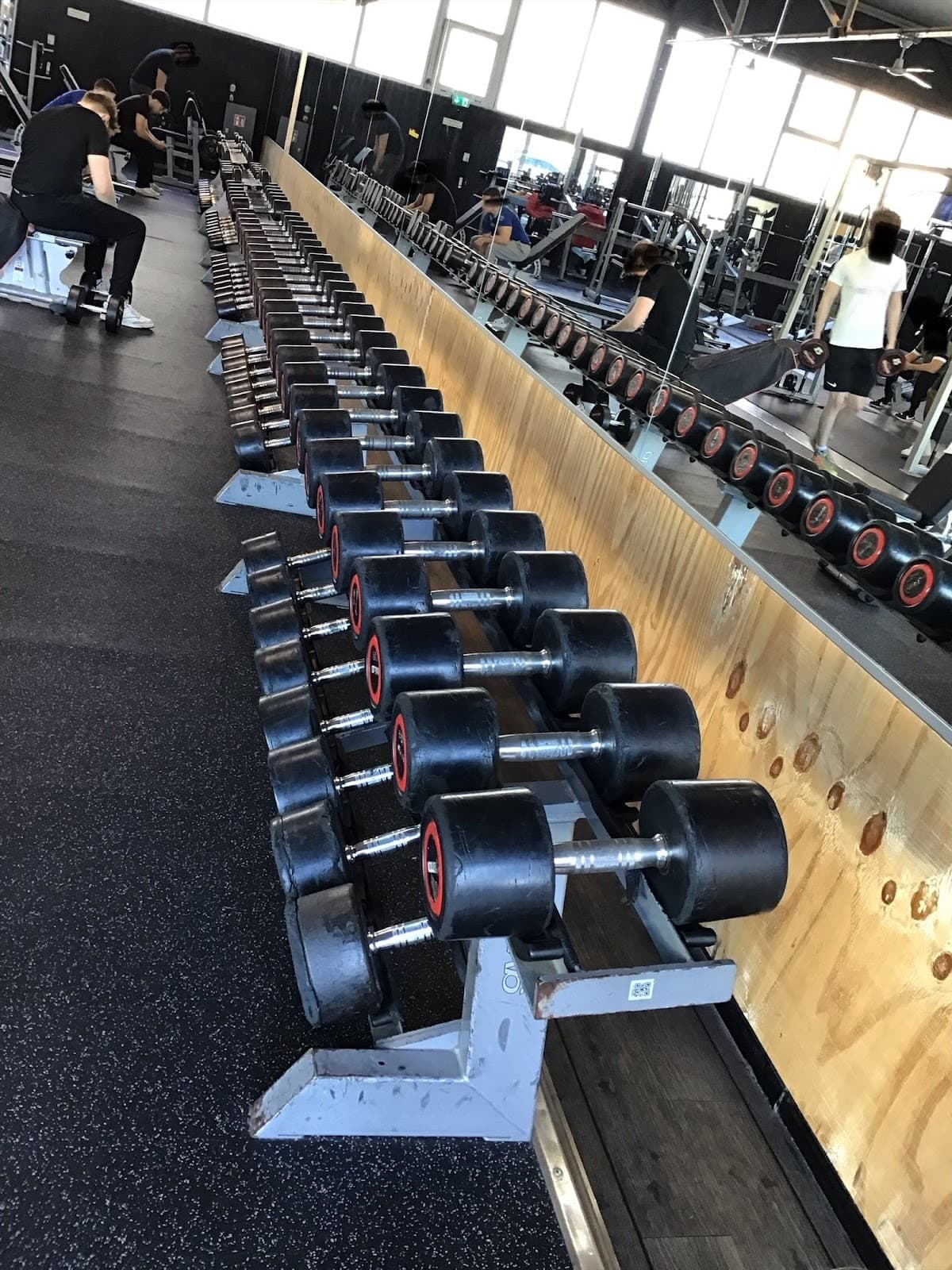 McFIT Fitnessstudio-Mannheim-Almenhof - Bild 3