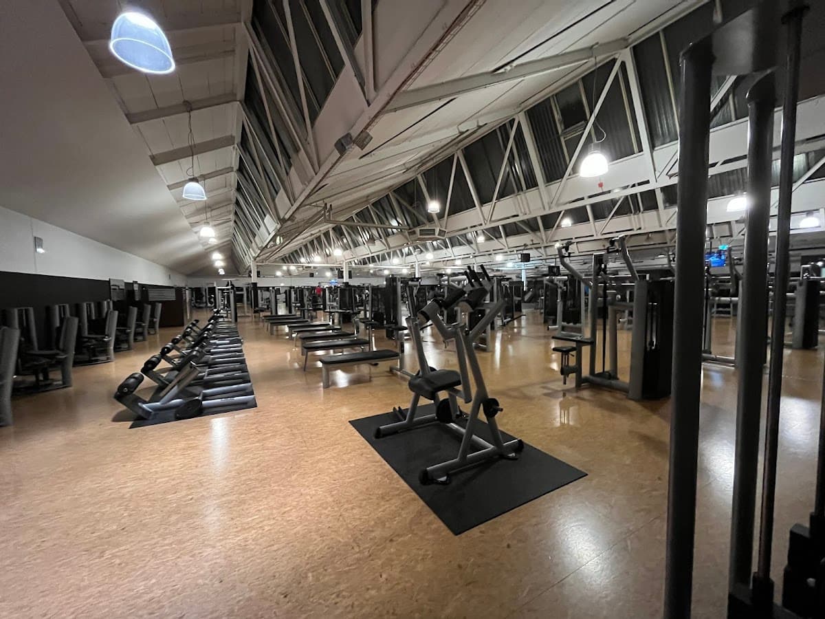 McFIT Fitnessstudio-Mannheim-Käfertal