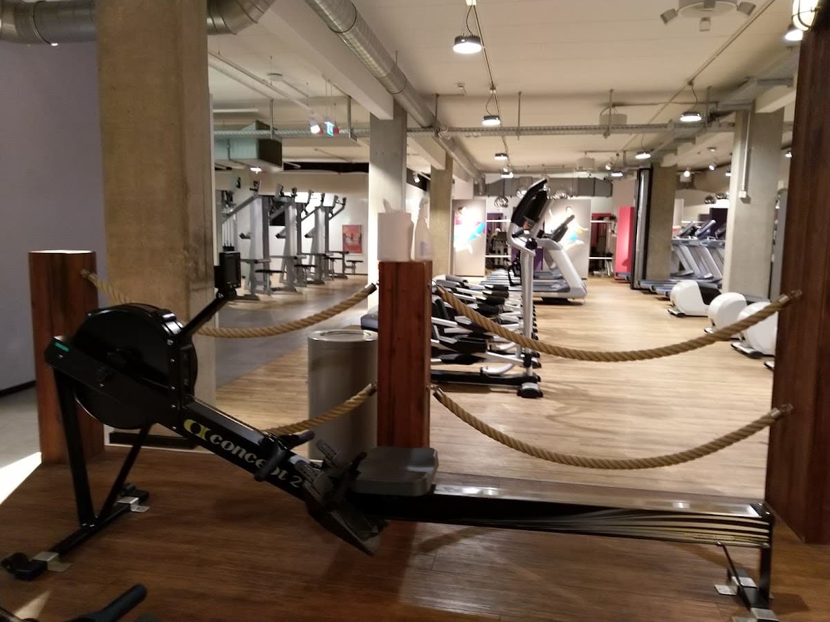McFIT Fitnessstudio-München-Schwabing - Bild 2