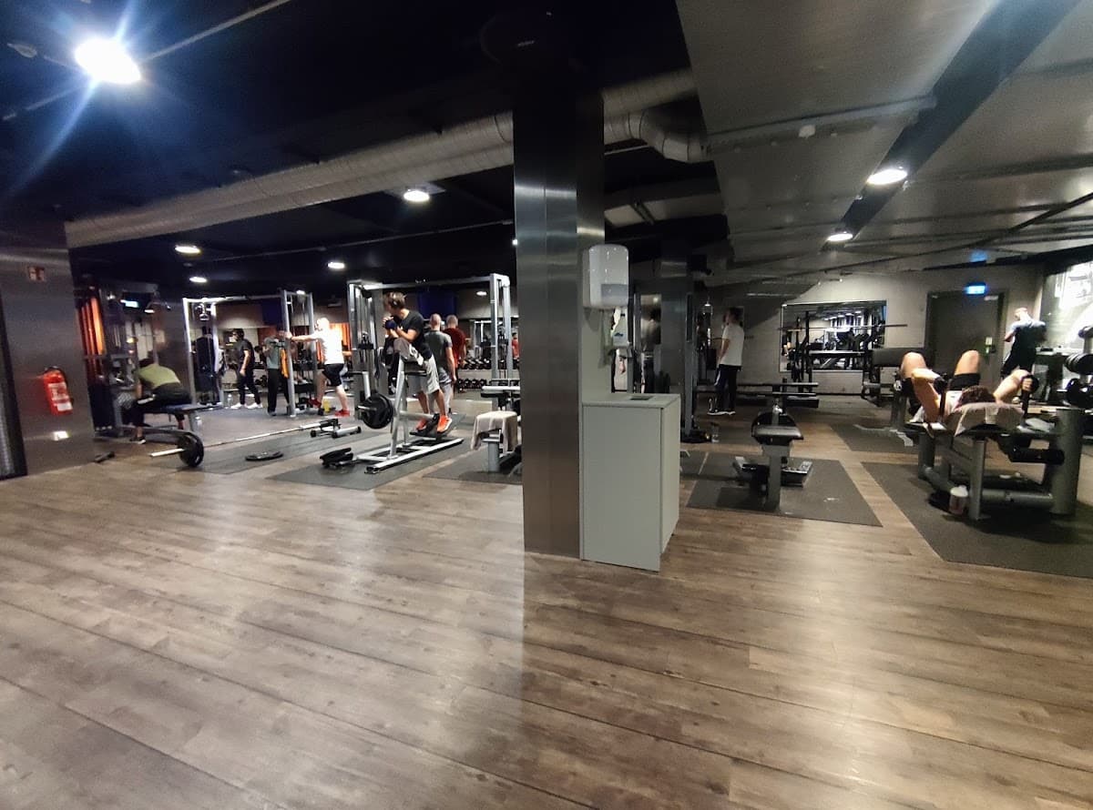 McFIT Fitnessstudio-München-Schwabing - Bild 4