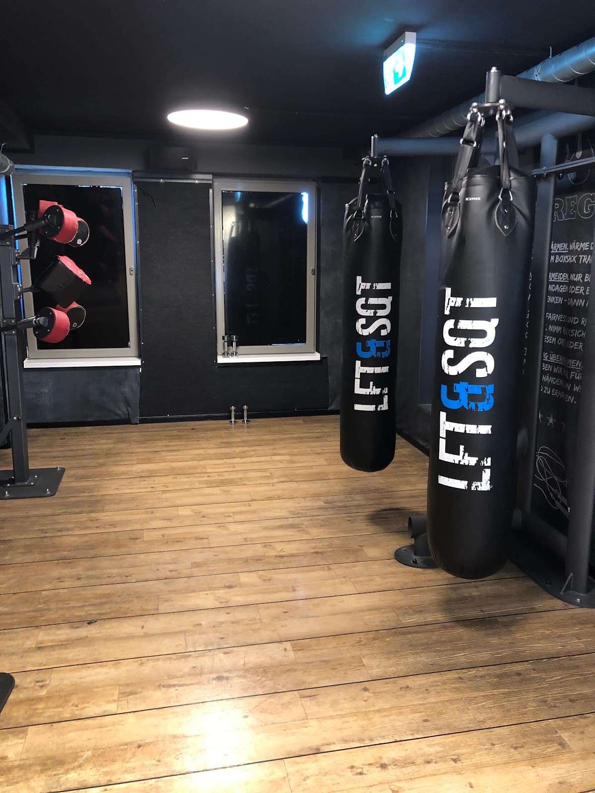 McFIT Fitnessstudio-Wuppertal-Barmen - Bild 4