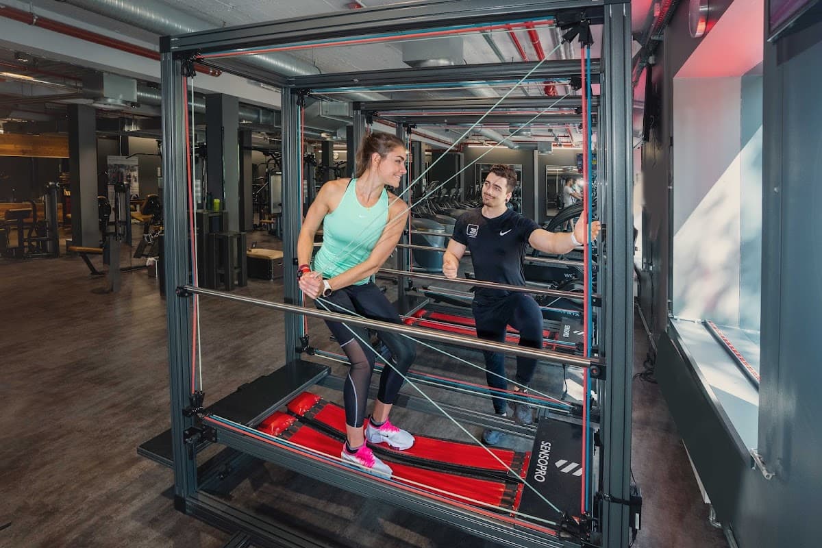 PRIME TIME fitness Leopoldstraße - Bild 3