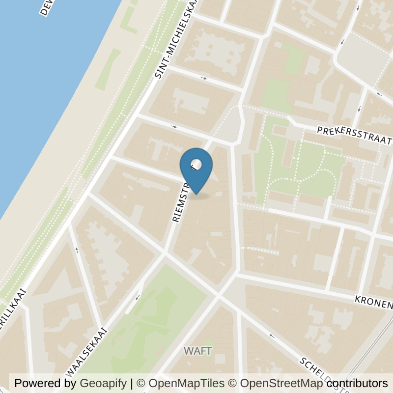 Map: location of Basic-Fit Antwerpen Riemstraat in Antwerpen