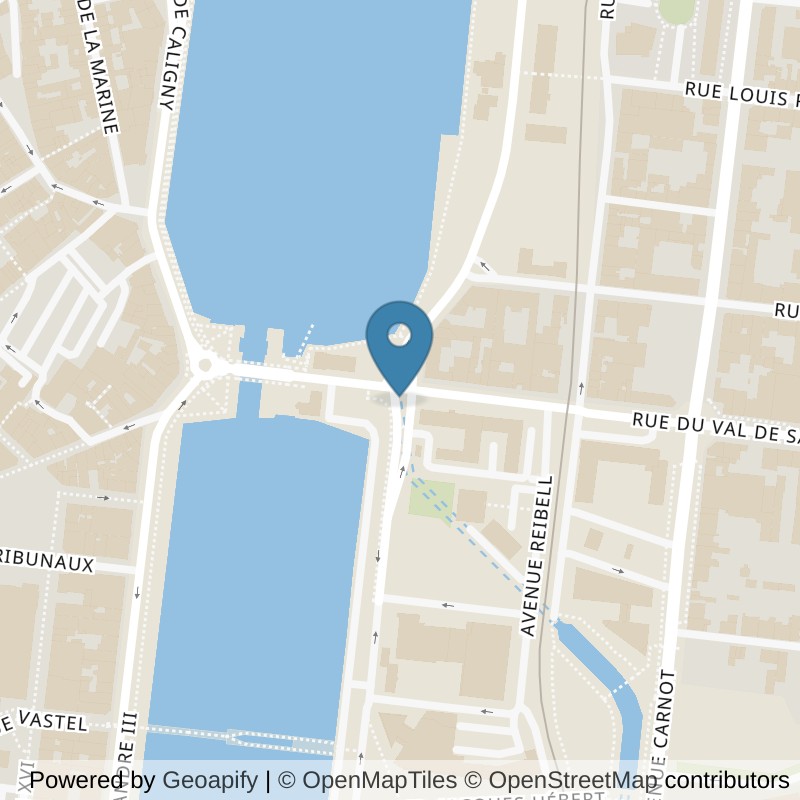 Map: location of Basic-Fit Cherbourg-en-Cotentin Quai de l’Entrepôt in Cherbourg-en-Cotentin