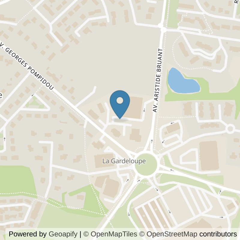 Map: location of Basic-Fit Hennebont Rue Anita Conti 5 in Hennebont
