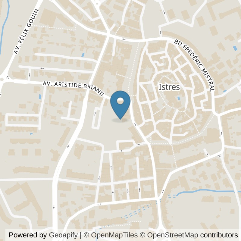 Map: location of Basic-Fit Istres Forum des Carmes - 17 Place Patricia Tranchand in Istres