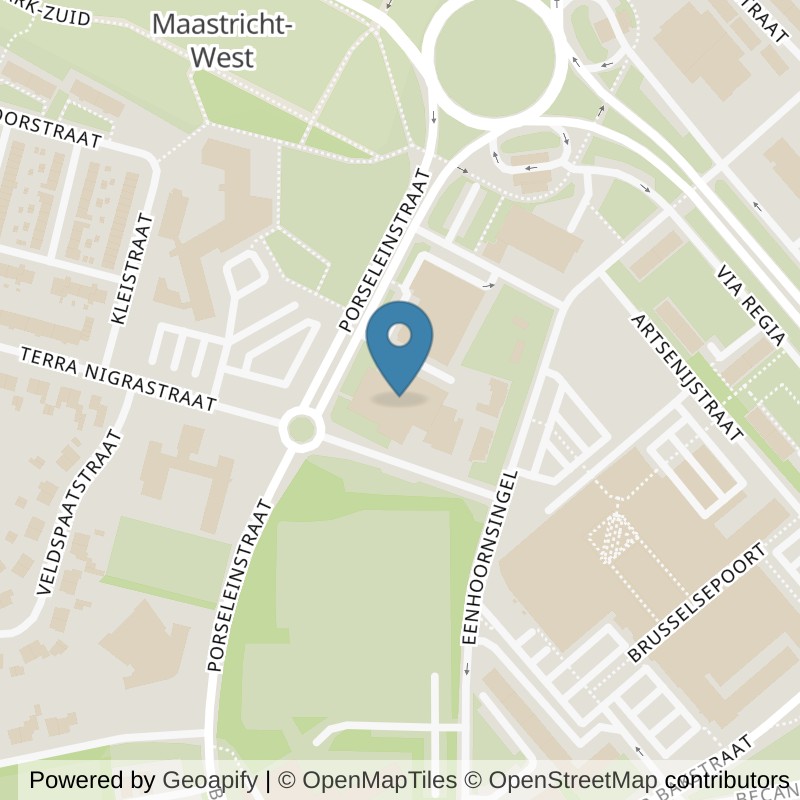 Map: location of Basic-Fit Maastricht Porseleinstraat 24/7 in Maastricht