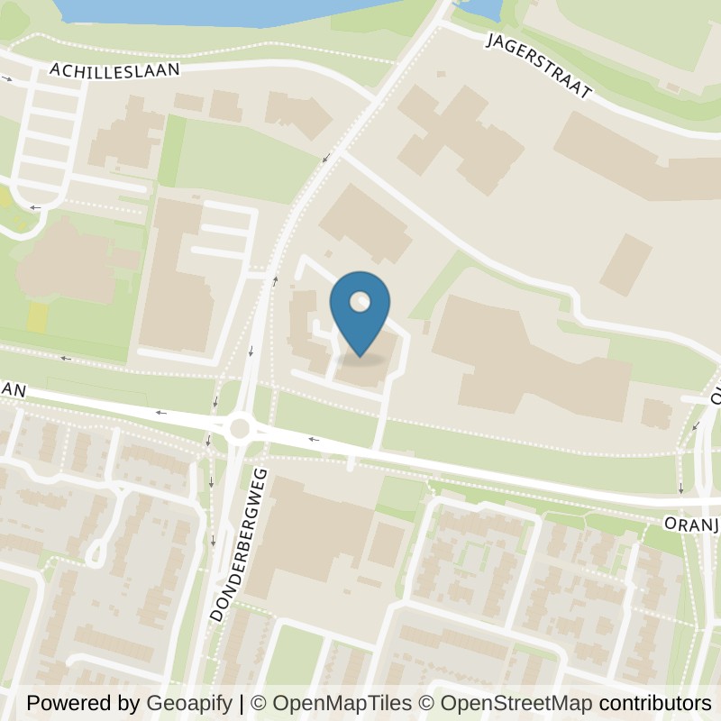 Map: location of Basic-Fit Roermond Oranjelaan 24/7 in Roermond