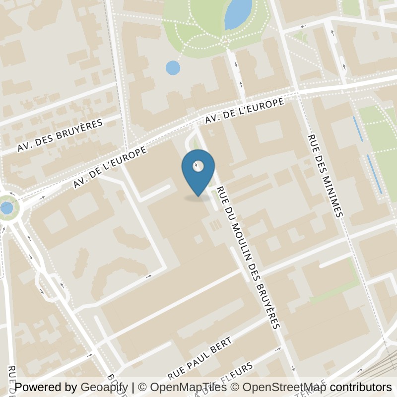 Map: location of Magic Form Courbevoie in Courbevoie
